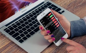 3 Growth Stocks to Buy Near All-Time Highs